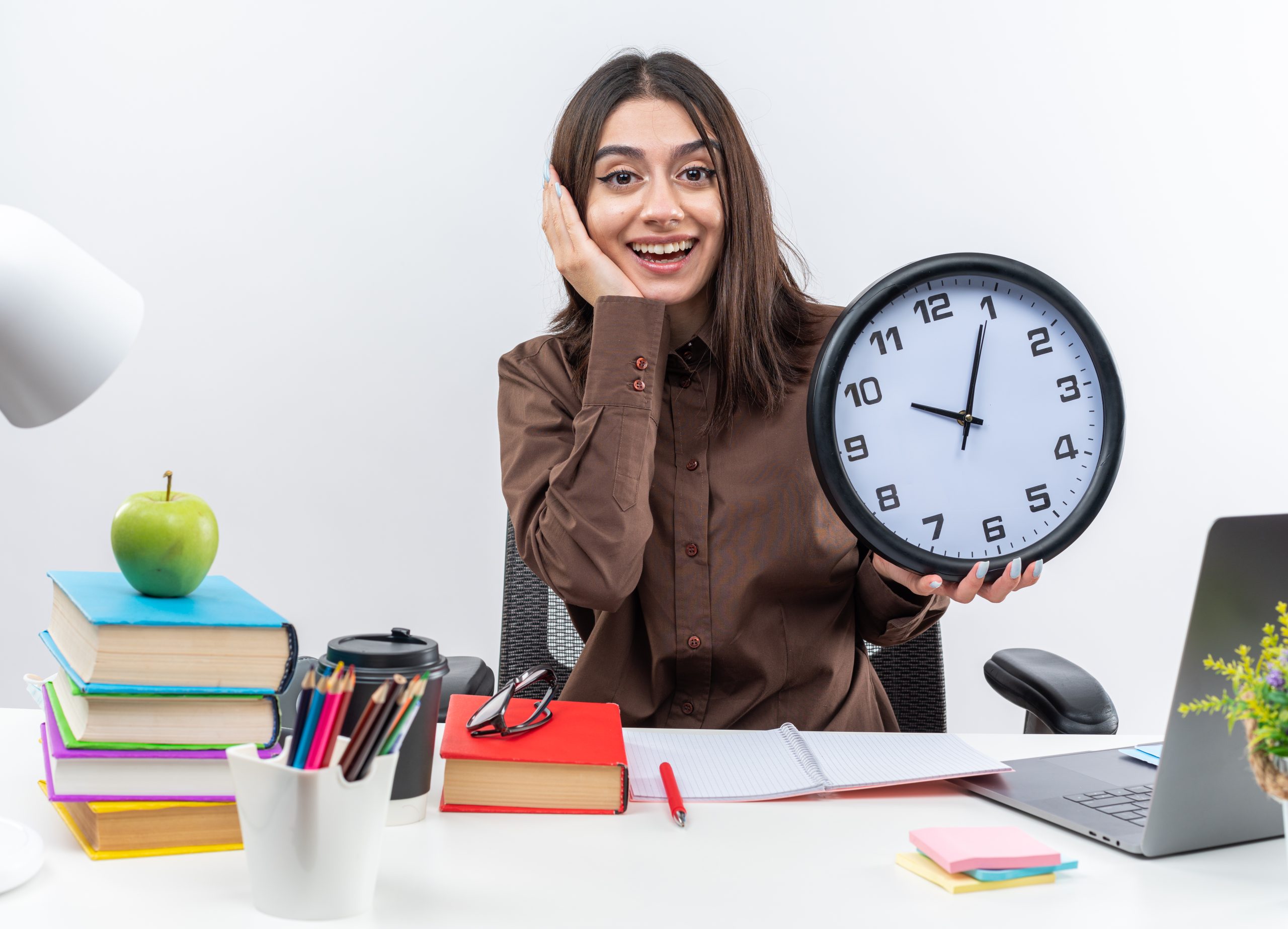 Time Management Hacks for Small Business Owners in 2025